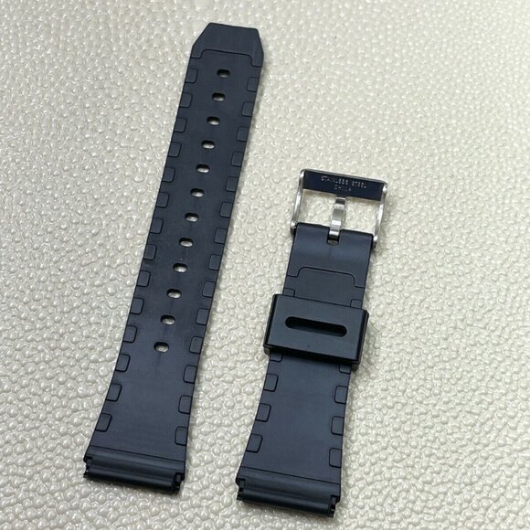 Hadley Roma 22mm Black Rubber Watch Strap, Pin Buckle, Fits Casio Databank MS956 - Picture 1 of 2
